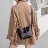 Elegante y versátil bolso tote de un solo hombro para el día a día, bolso de mujer de gran capacidad, nuevo modelo 2026, piel genuina, bolso grande de moda popular