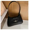 Bolsa de Ombro Tendência para Mulheres, Bolsa Quadrada Pequena Simples da Moda, Nova Bolsa de Ombro Casual Tendência de Nicho Verão 2025