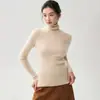 Colección Otoño/Invierno 2026 Baicai Rong: Prenda de Alta Gama, Corte Holgado, Estilo Jersey, Canalé, Suéter de Punto Ajustado con Cuello Alto