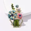 Cesta de Flores Vintage Aleación Broche Creativo Moda Pedrería Ramillete Abrigo Pin Retro Accesorios para Chaqueta Fabricante Mayorista
