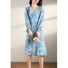 Vestido de Seda Azul con Estampado Floral, Manga de Farol y Cuello en V para Mujer, Estilo Vacaciones Románticas, Vestido Floral de Seda de Morera de Longitud Media