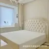 Cama tapizada en tela francesa estilo crema dormitorio principal 1.8m cama de princesa cama con almacenamiento tirador cama plisada lujo ligero cama de boda
