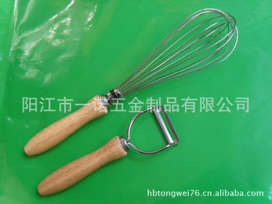 C-003A木柄打蛋器,搅蛋器，刨子，瓜刨，果皮刀刨柄长12