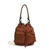 Mochila Pequeña Popular para Mujer 2025 Nueva Moda Versátil Gran Capacidad Mochila de Nailon Bolso Tipo Cubo Bolso Cruzado para Niña
