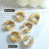 Dulce personalidad infantil combinan con todo estilo coreano pendientes de corazón de melocotón acero de titanio chapado en oro de 18 quilates no se decoloran pendientes de nicho