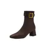 Botas femininas justas com fivela de camurça, botas curtas elásticas femininas, botas de salto médio grosso, novas de outono, bico redondo, zíper lateral, botas curtas da moda femininas
