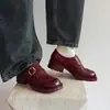 Estilo Britânico Brogue Esculpido Couro Vazado Fivela Couro Bovino Sapatos Pequenos de Couro 2026 Salto Médio Robusto Bico Redondo Sapatilhas de Couro Genuíno Femininos