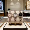Nuevo Reloj Clásico Retro Estilo Francés de Nicho Compacto y Exquisito con Correa de Acero Koujia de Cuarzo para Mujer, Venta al por Mayor de Relojes de Gama Alta