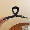 2026 Nuevo Modelo Pinza de Garra Simple Versátil Mate Accesorio Elegante para el Cabello para Peinado de Moño Pinza Tiburón Pasador de Moda Tocado
