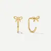 Nuevos aretes de Amazon con juego simple de circonita transfronteriza, versátiles para ir al trabajo, estilo Hong Kong, elegantes y únicos para mujer