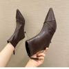 2025 Novas Botas de Cano Curto Elegantes Estilo Francês com Bico Fino para Outono e Inverno, Botas Femininas Slim Curtas Inspiradas em Chanel, Botas Martin