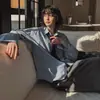 Camisa de Manga Larga Rayada Estilo Japonés Myq para Hombre, Camisa Casual Holgada de Otoño, Atuendo Estilo Old Money para Viajes Diarios Estilo Coreano