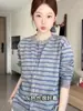 Jaqueta Cardigan de Tricô Listrada para Mulheres Outono Inicial 2025 Novo Estilo Pequena Solta Outono Fina Peça Superior Externa