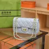 Comercio Exterior al por Mayor Bolso Nuevo Popular de Lujo Ligero de este Año Estilo Coreano Bolso Cruzado Bolso de Hombro de Moda Cuero Suave Bolso Clásico para Mujer