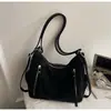 Bolso Tote de Gran Capacidad Transfronterizo para Mujer 2025 Invierno Nuevo Estilo de Alta Calidad Mochila de Hombro Único