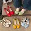 Zapatos bajos de estilo francés con lazo para mujer, nuevos mocasines de suela blanda para primavera y otoño 2026 para combinar con faldas, zapatos planos estilo hada