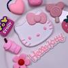 Biscoitos Grandes Cabeça Hello Kitty KT Acessórios de PVC Cola Macia Acessórios DIY Fivela Chinelos com Furo Decoração de Presilha de Cabelo para Capa de Celular