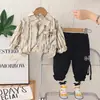 Conjunto Casual de 2 Peças com Camisa de Manga Longa e Colarinho Estiloso para Meninos 2025, Roupas da Moda para Outono para Bebês