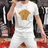Camiseta de Perforación Caliente Industria Pesada para Hombre Verano 2024 Nuevo Ajuste Delgado Adelgazante Gran Elasticidad Manga Corta Estilo Occidental Top de Algodón Puro