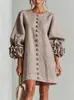 Vestido corto de algodón y lino estilo francés con manga de farol floral tridimensional, cuello redondo, de un solo pecho, corte holgado, favorecedor para la figura, para vacaciones YJ190