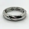 Pulsera Trendy de Patrón de Ola Irregular, Brazalete Liso Abierto, Suministro de Joyería de Gama Alta de Nicho para Comercio Exterior
