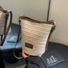 Bolsa de Palha Trançada de Ombro Único Pequena para Mulheres 2026 Novo Estilo de Verão Bolsa Transversal de Nicho