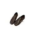 Sapatos rasos de couro estilo britânico para mulheres, nova coleção de outono, incrivelmente estilosos e populares, sapatilhas Mary Jane, perfeitos para ir ao trabalho e para o dia a dia
