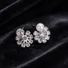 Pendientes Sencillos de Estilo Coreano Yanbai, Nuevos Pendientes Exquisitos de Copo de Nieve con Circonita y Perla de Imitación, Pendientes de Botón de Alto Nivel con Temperamento de Socialité para Mujer