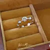 Anel Aberto Redondo de Resina com Zircônia para Mulheres, Estilo Minimalista, Sensação de Luxo de Nicho, Acessório de Mão Casual de Moda Personalizado