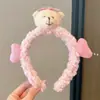 Linda Diadema de Felpa para Lavado Facial para Mujeres 2026 Nuevo Estilo Diadema Alta Antideslizante Pinza para el Cabello de Dibujos Animados Accesorio para el Cabello
