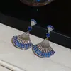 Aretes Colgantes de Flor Azul de Sri Lanka Collar Pendientes de Zirconia Estilo de Corte Set de Joyería de Alta Gama