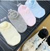 Calcetines Invisibles Finos para Mujer, Calcetines de Algodón Transpirables de Malla para Primavera y Verano, Calcetines de Barco Antideslizantes de Silicona de Color Sólido Estilo Japonés