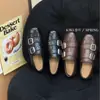 Mollykiki Estilo Colegio Británico Ins Zapatos Pequeños de Cuero 2026 Estilo Nuevo de Principios de Primavera Zapatos de Vestir Mocasines de Deslizamiento Modernos