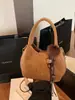 Bolsas de Nicho Exquisitas e Modernas para Mulheres 2025 Nova Moda Versátil Bolsa Transversal com Corrente com um Toque de Luxo Bolsa Feminina