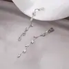 Brincos Dongdaemun da Coreia do Sul Temperamento Micro-incrustados Zircônia Folhas Frescas Pequenas Franja Clipe de Orelha Longo Brincos de Metal Elegantes