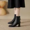 Botines cortos blancos para mujer con tacón grueso, botas versátiles de tacón medio y alto para otoño e invierno 2026, populares botines Chelsea ajustados para mujer
