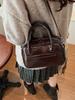 Bolsa de Ombro Transversal de Nicho Transfronteiriça para Mulheres 2026 Nova Coleção Outono e Inverno com Acabamento de Luxo, Bolsa Quadrada Pequena Fashion e Versátil