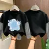 Camiseta de algodão puro de manga longa para meninas, estilo primavera e outono, corte solto, blusa base estilo duas peças falsas, gola redonda estilosa para meninas