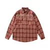 Camisa de Manga Longa Xadrez com Design de Letras Bordadas para Meninos Primavera & Outono Marca de Moda de Rua Casual Versátil Camisa com Lapela