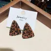 Brincos Redondos Exagerados de Veludo com Estampa de Leopardo Maillard Retrô para Outono e Inverno com um Design Quadrado de Coração de Moda de Alta Qualidade