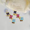 Collar de trébol de cuatro hojas de la suerte, estilo francés, ligero, lujoso, con cadena superpuesta para clavícula, pendientes de dopamina coloridos y pulsera de diamantes para mujer.