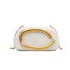 2025 Venda Quente Estilo Global Casa Mesmo Modelo Bolsa de Embreagem Clássica para Mulheres Moda Retrô Metal Bolsa Transversal para Noite Casamento