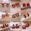 Aretes de Botón Aguja de Plata Ankora Amor Rojo Blanco Elegante de Alta Gama Diseño Nicho Combinables Aretes Dulces