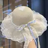 Sombrero de paja de protección solar de verano, sombrero de paja de ala ancha estilo hada, sombrero para sesión de fotos en la playa con cintas largas y encaje