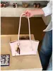 Bolso de Hombro de Gran Capacidad para Mujer 2025 Nuevo de Moda Otoño e Invierno Moda Retro Bolso Tote para el Trabajo y el Viaje Bolso de Mano