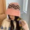 Chapéu de Tricô Jacquard Estilo Fair Isle Retrô para Mulheres no Outono e Inverno, Pequeno Chapéu de Pescador de Lã, Chapéu de Bacia Quente Estilo Étnico