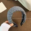 Diadema retro de alta calidad con dientes para otoño e invierno para mujer, diseñada para realzar la apariencia de la coronilla, nuevo estilo 2026, antideslizante, accesorio para el cabello versátil