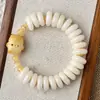 Pulseira de Raiz de Bodhi com Pingente de Donut de Jade Branco Natural para Alunos Brincarem para Descomprimir Sementes de Bodhi e Contas Budistas Pulseira de Mão para Mulheres