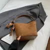 Bolsa Saco Versátil de Grande Capacidade Moda Comércio Exterior Transfronteiriço Bolsa Casual de Ombro para o Dia a Dia Feminina Bolsa Transversal Simples Retrô