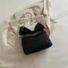 Bolso de Mano con Lazo Bolso Pequeño para Mujer 2026 Nuevo de Moda Versátil para Viajes Diarios Bolso de Hombro Lujo Ligero Elegante Bolso Cruzado